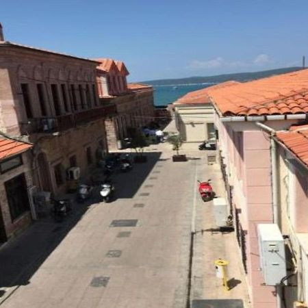 Aziz Arslan Hotel Ayvalik Exterior photo